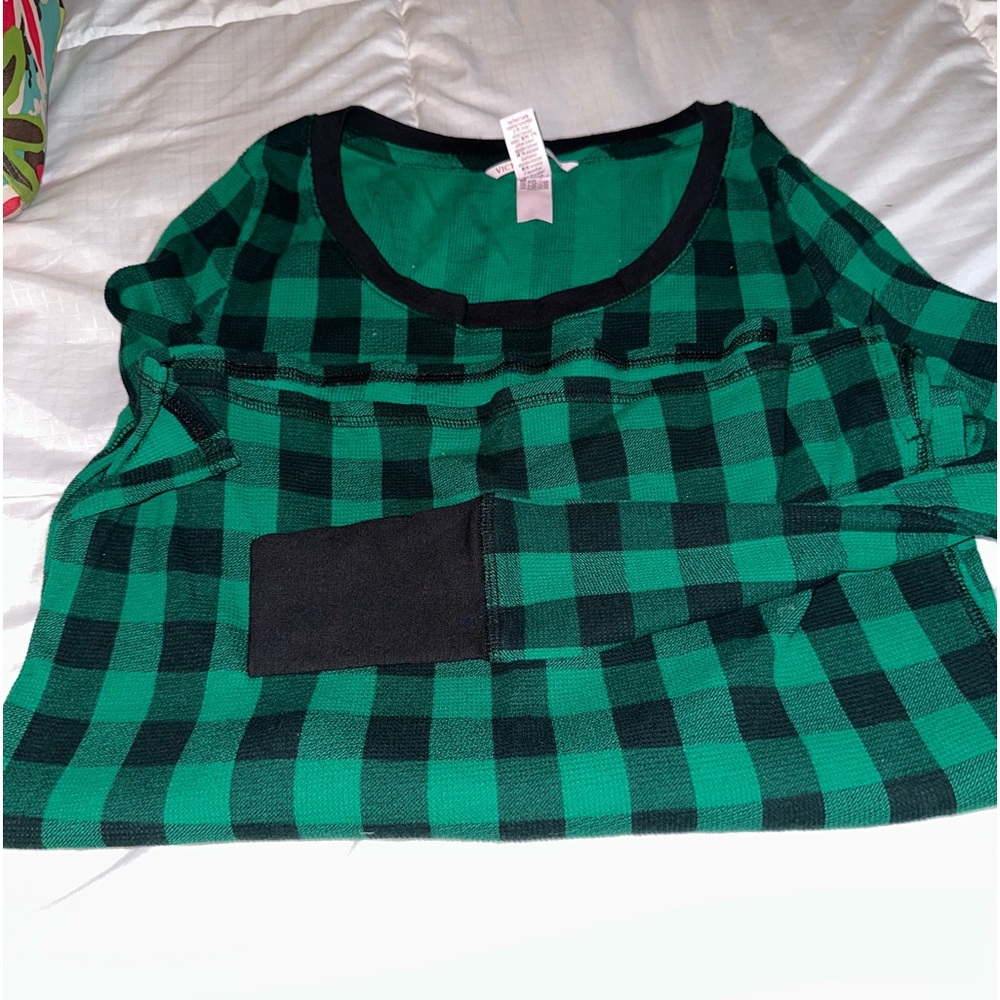 VICTORIA Secret sleep top